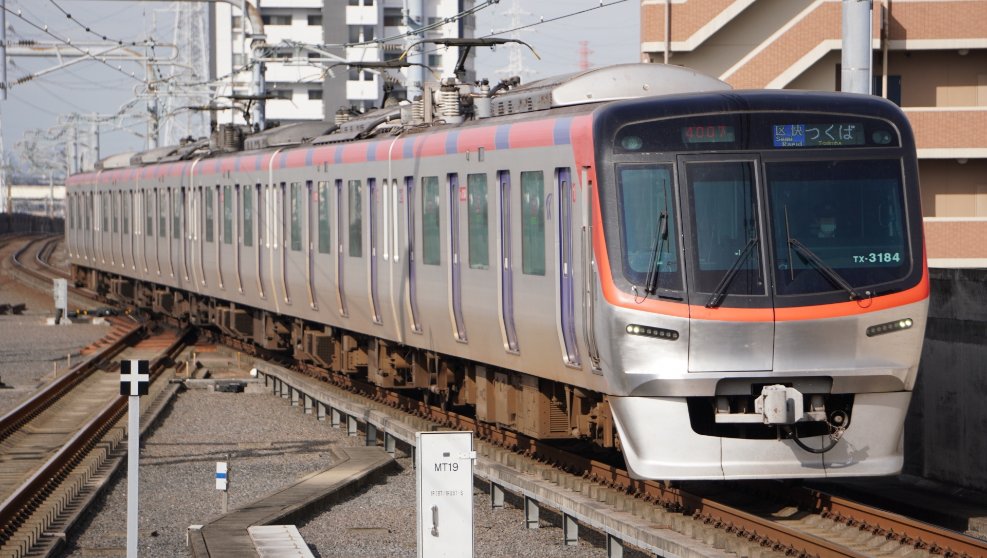 つくばエクスプレスTX3000系