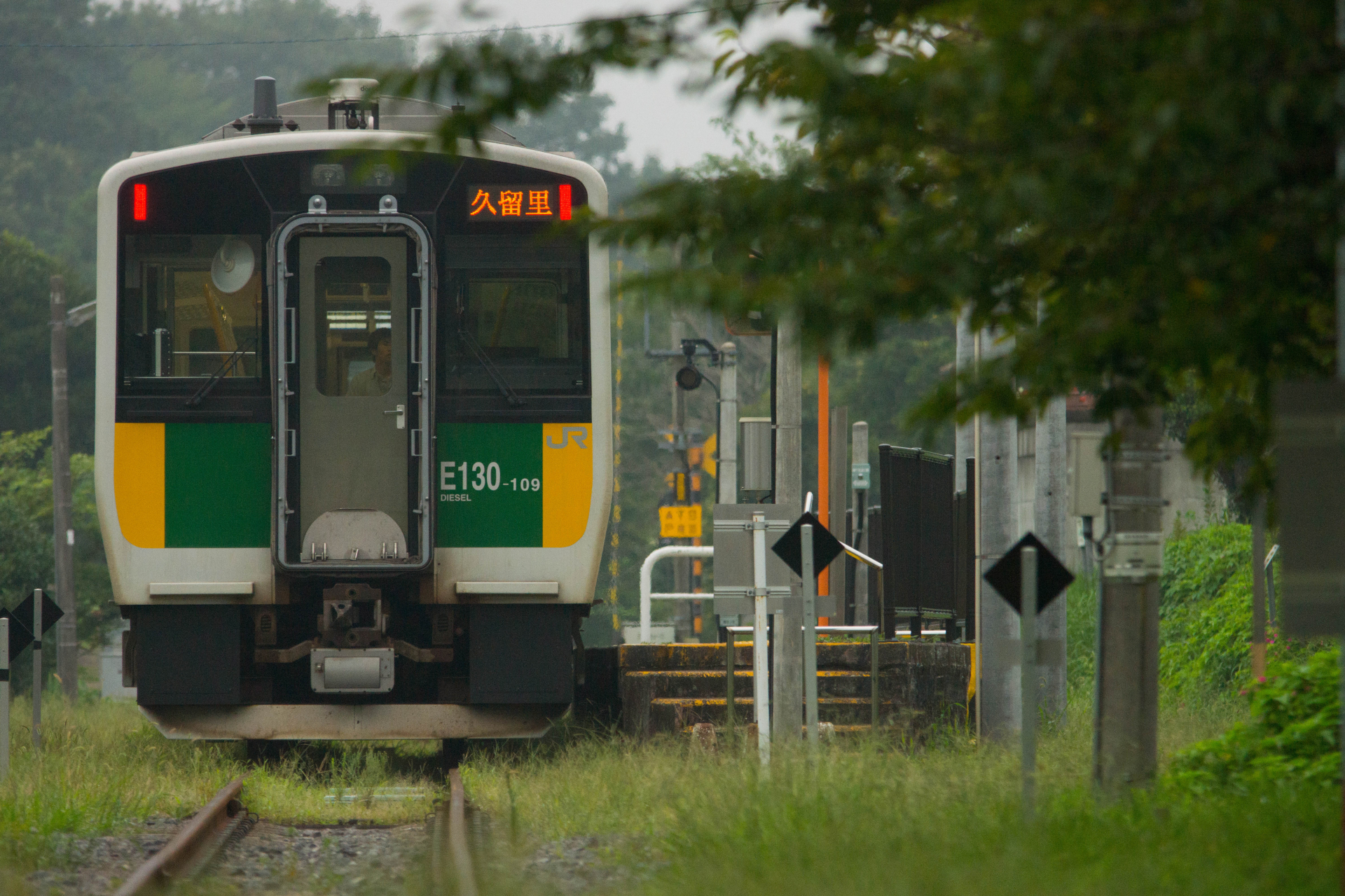 久留里線キハE130系　上総亀山駅